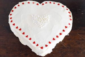 szív alakú torta készítése forma nélkül
