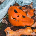 tönkrement halloween töklámpás